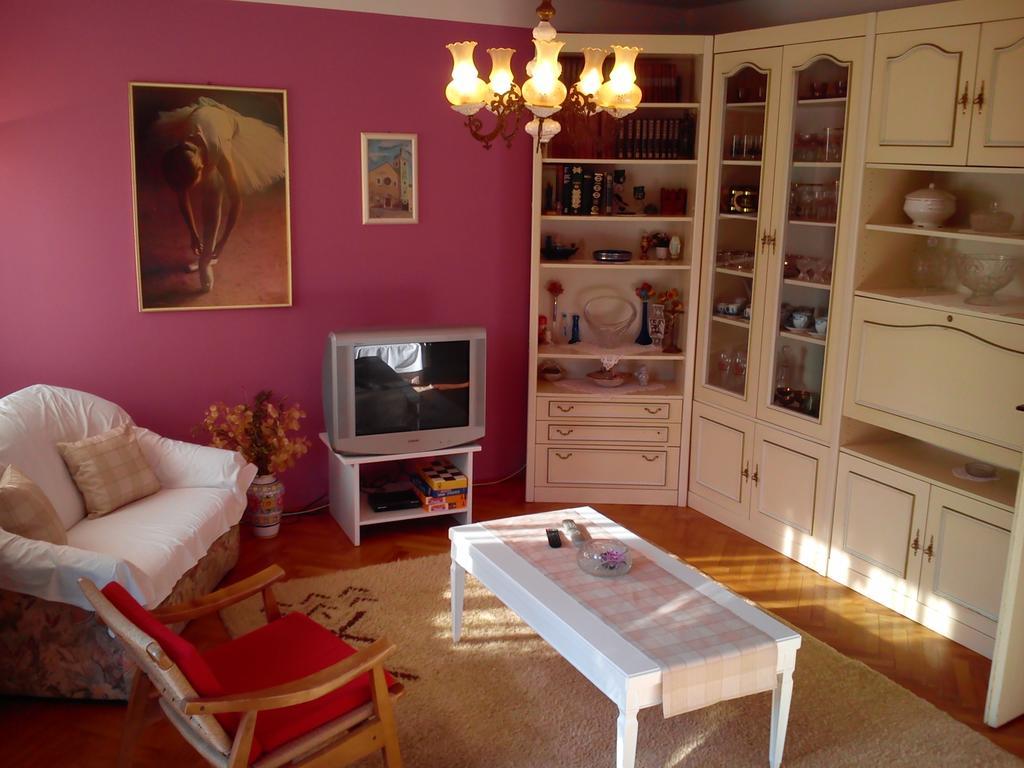 Apartment Tomislav Senj  Bilik gambar